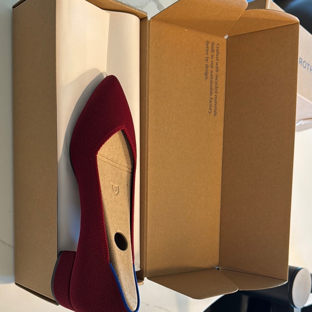 Women's Red Flats